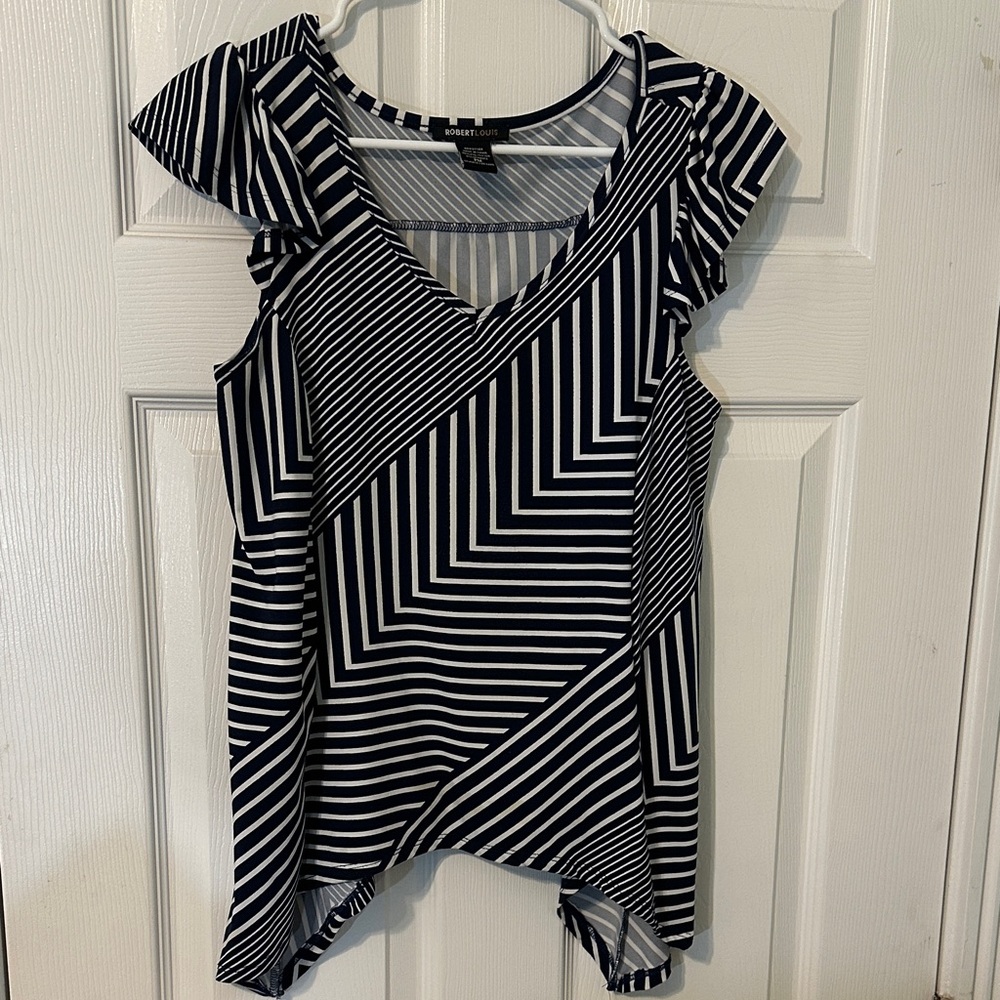 Robert Louis Women’s Geometric Print Top with Cap Sleeves & Ruffled Detail (PM)